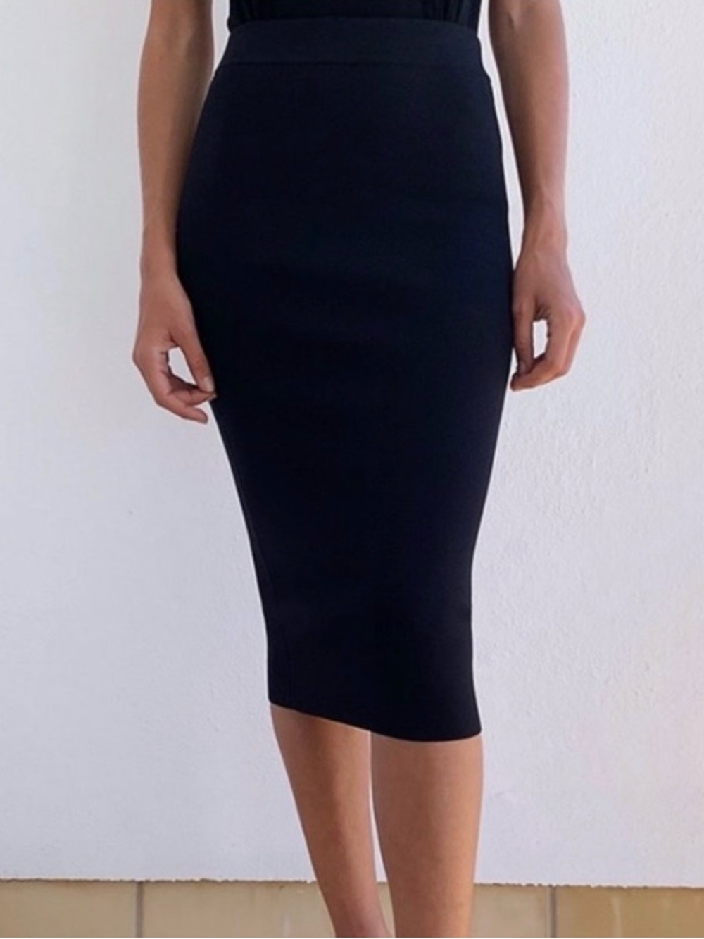 Babaton Sculpt Knit Tube Skirt size Small